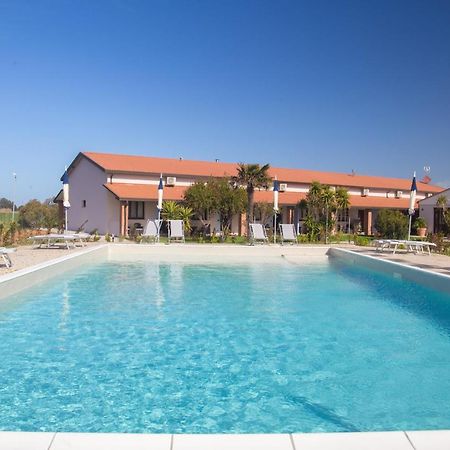Delfino Tuscany Resort Marina di Cecina Kültér fotó
