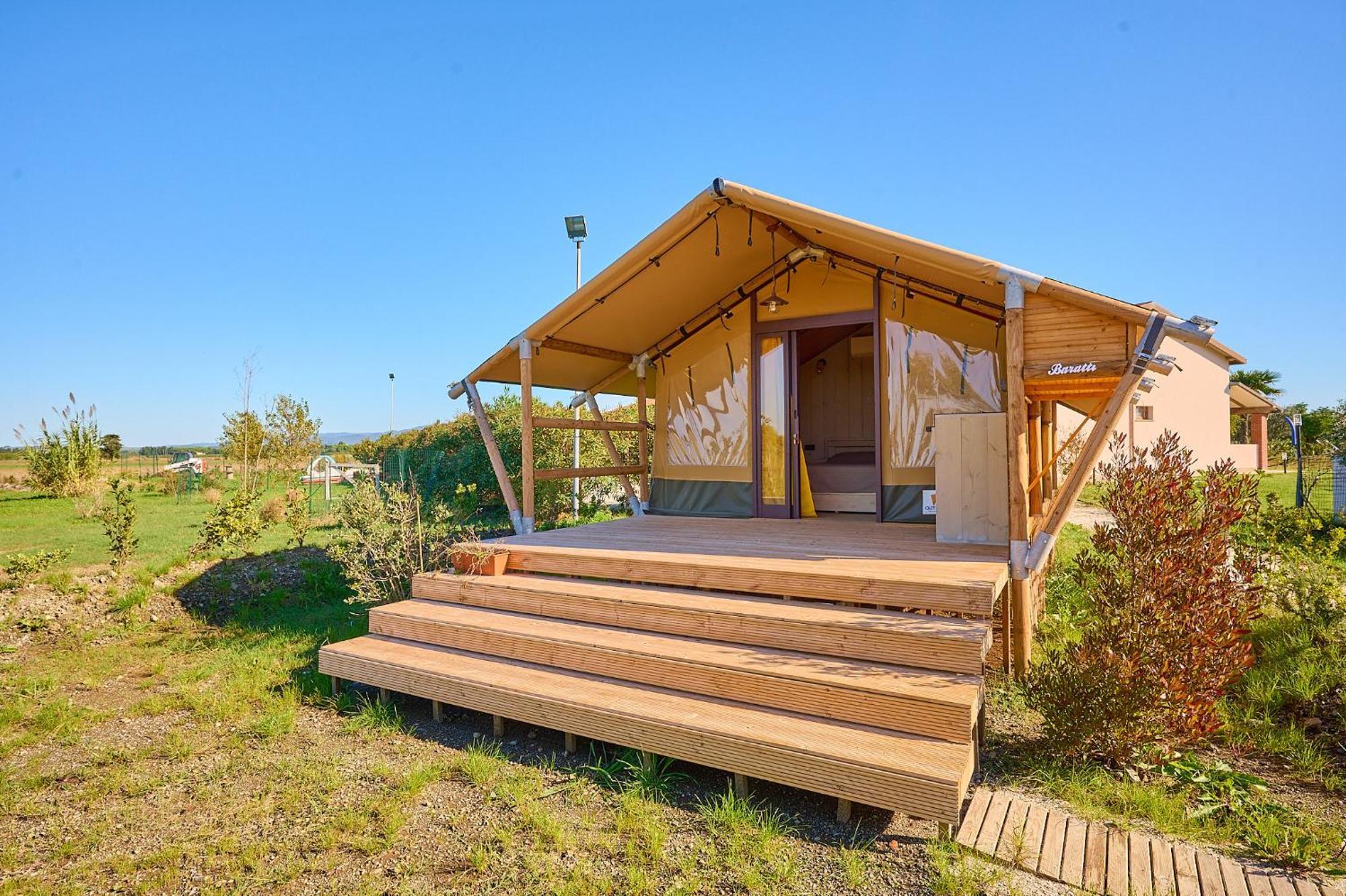 Delfino Tuscany Resort Marina di Cecina Kültér fotó